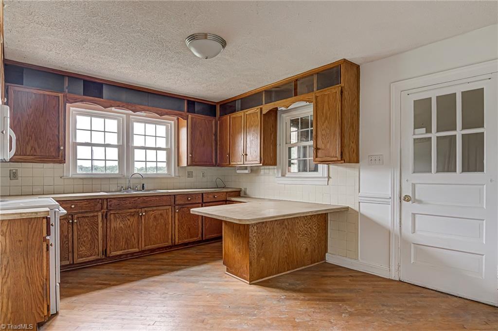 8105 Reynolda Road Tobaccoville, NC 27050 - Photo 12 of 29 Gallery Image 12
