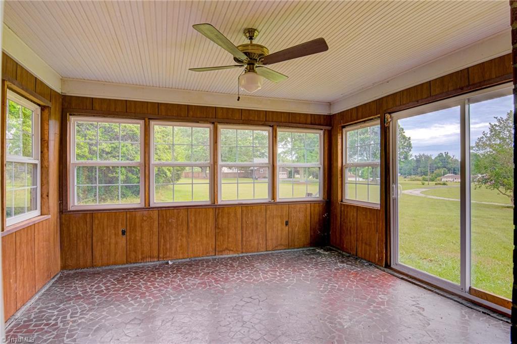 8105 Reynolda Road Tobaccoville, NC 27050 - Photo 20 of 29 Gallery Image 20