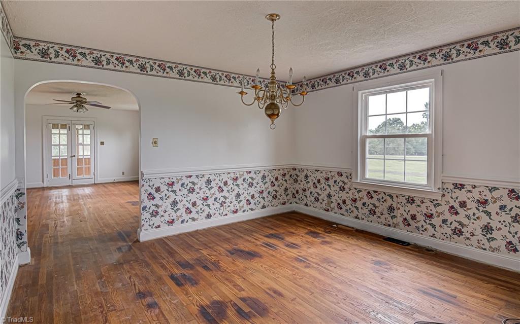 8105 Reynolda Road Tobaccoville, NC 27050 - Photo 7 of 29 Gallery Image 7