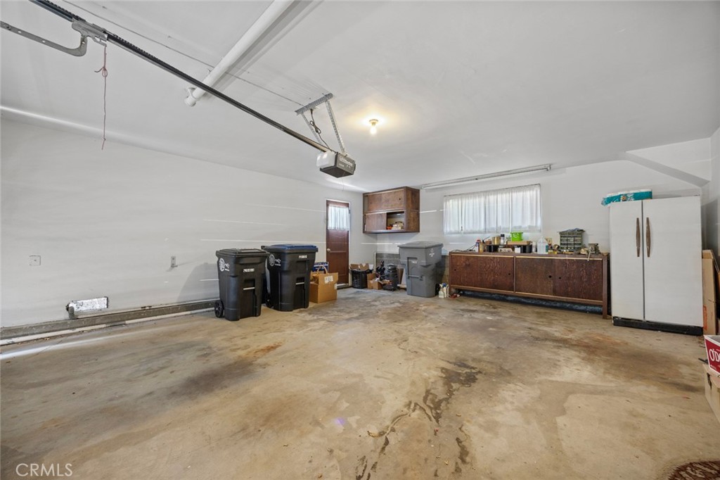 417 Coutin Lane Glendale, CA 91206 - Photo 11 of 20