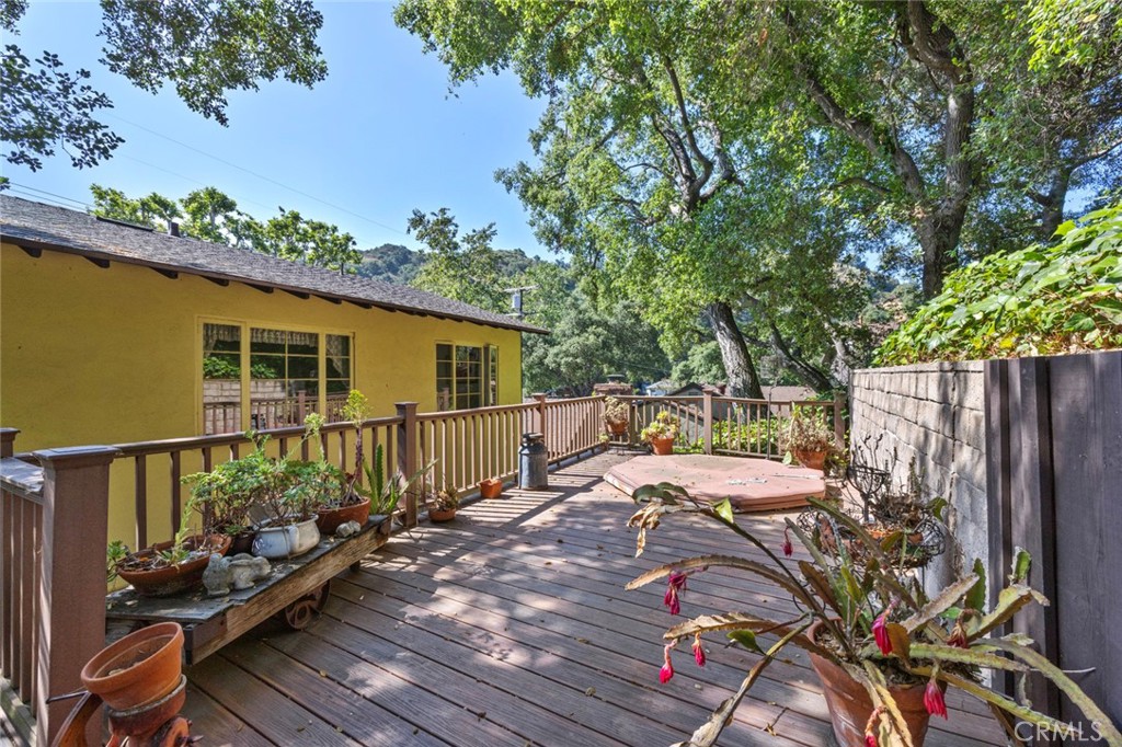 417 Coutin Lane Glendale, CA 91206 - Photo 17 of 20