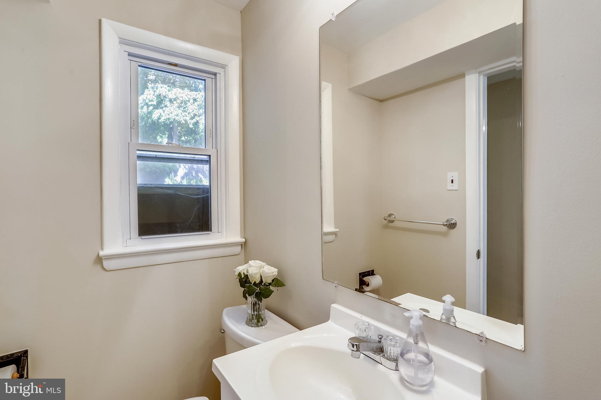 1014 Robroy Drive Silver Spring, MD 20903 - Photo 40 of 52 Gallery Image 40