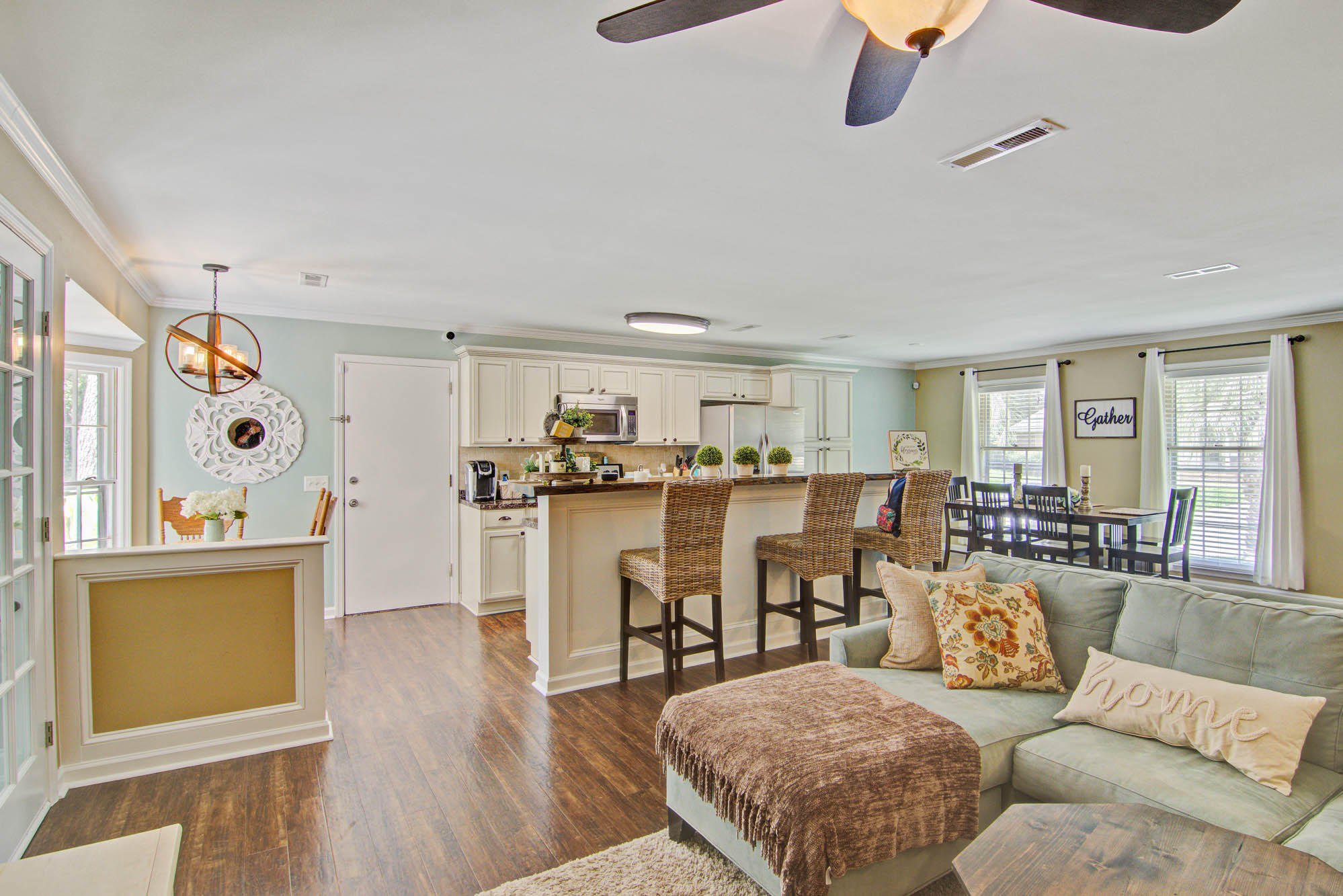 319 Heber Road Summerville, SC 29485 - Photo 8 of 20 319 Heber (8)