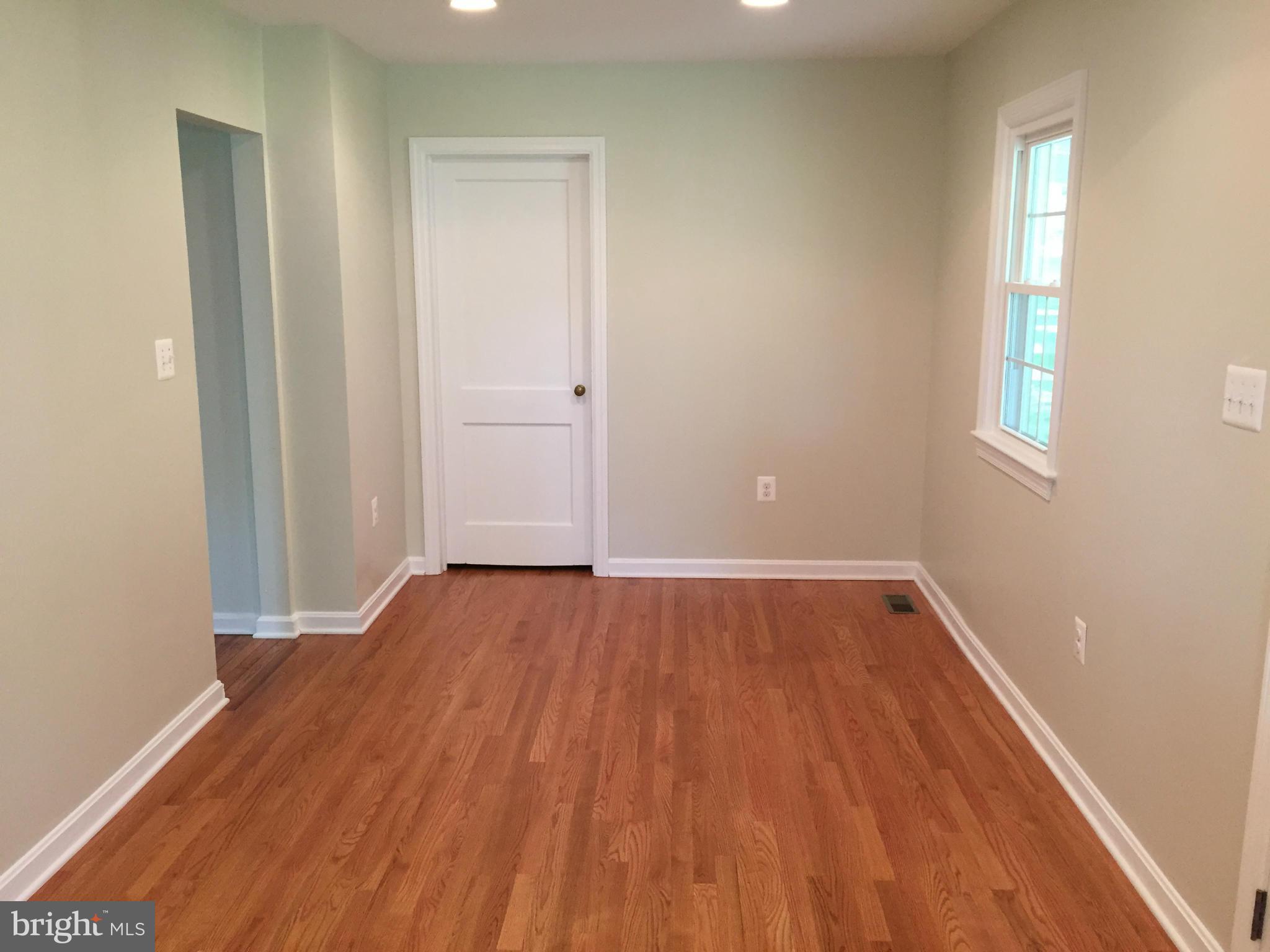 8227 Buckland Mill Road Gainesville, VA 20155 - Photo 14 of 30 Kitchen
