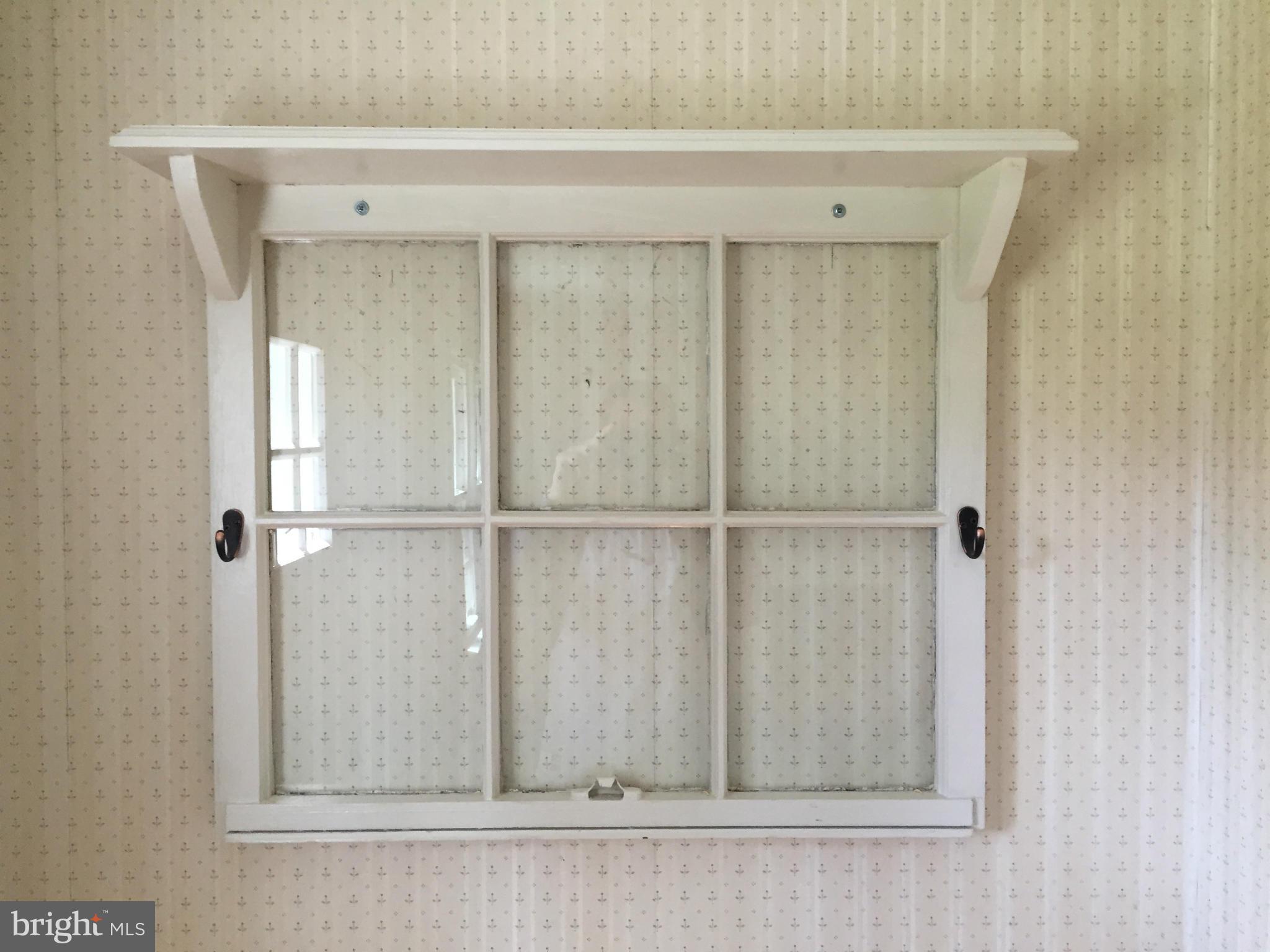 8227 Buckland Mill Road Gainesville, VA 20155 - Photo 22 of 30 Key shelf from original windows