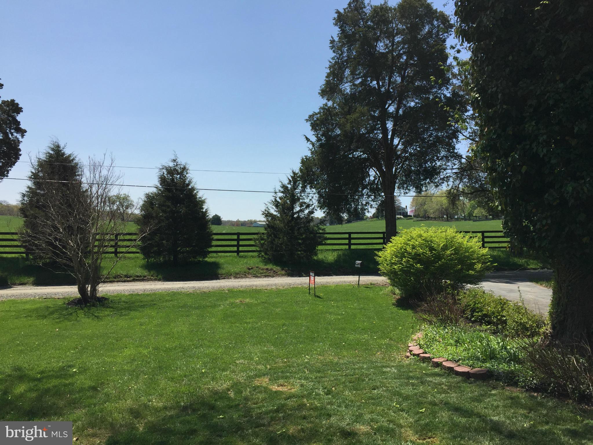 8227 Buckland Mill Road Gainesville, VA 20155 - Photo 6 of 30 View