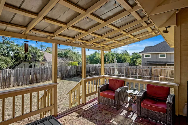 $2,850 | 11 Elmwood Circle, Wimberley, TX 78676