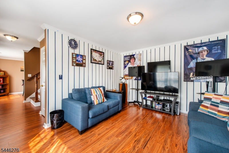 8 Spruce Drive Andover, NJ 07821 - Photo 15 of 50