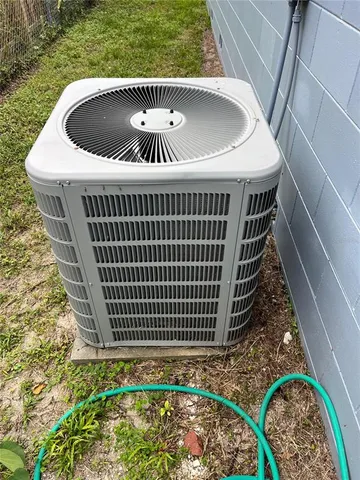 $529,900 | 1951 South Crystal Lake Drive, Orlando, FL 32806