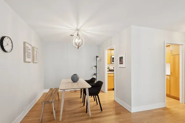 $329,000 | 155 North Harbor Drive, Unit 2205, Chicago, IL 60601