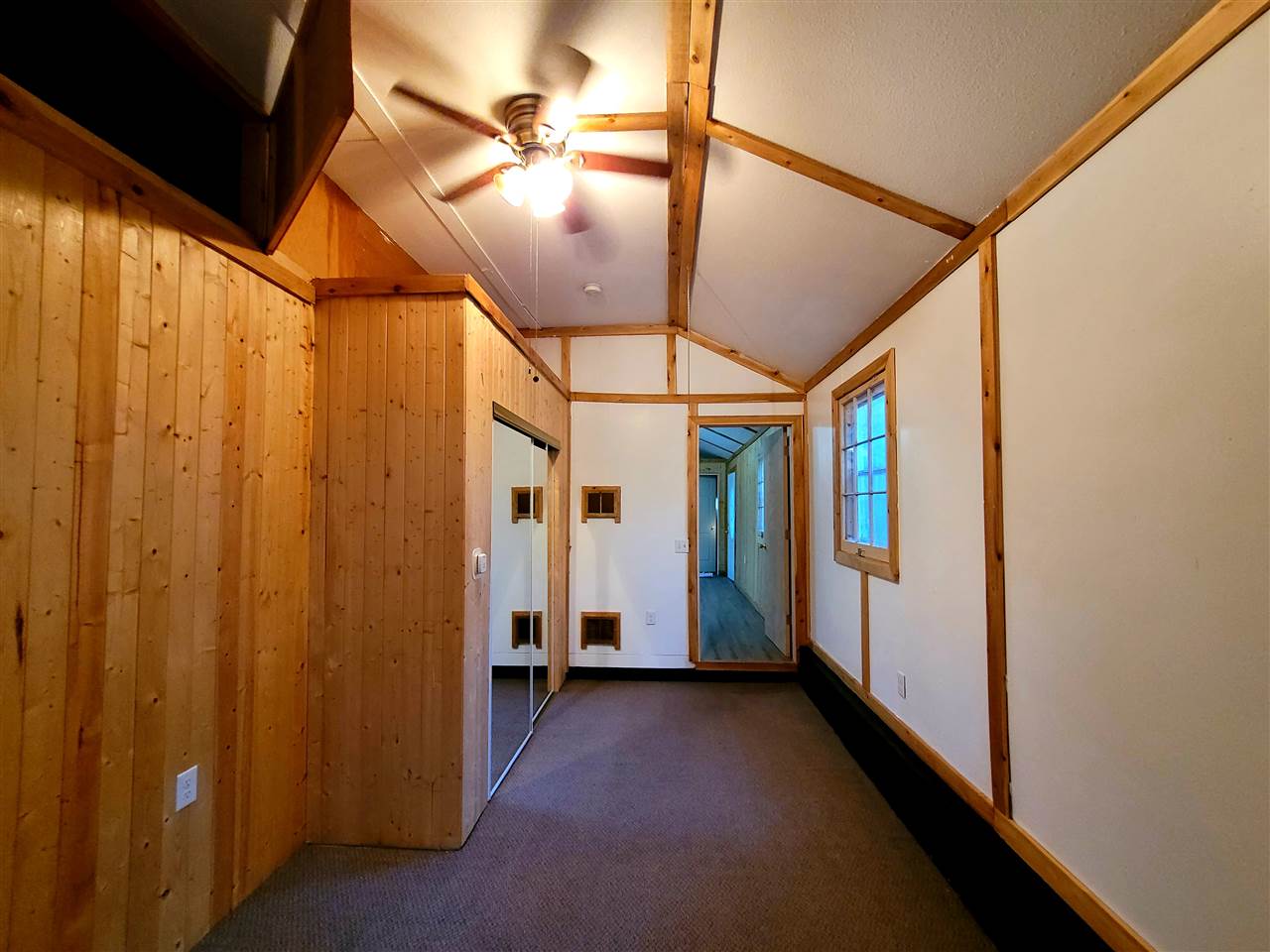 10660 Silsby Road Roscommon, MI 48653 - Photo 13 of 33 1883317-12.JPG