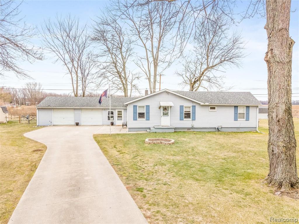 4047 Bluebush Road Monroe, MI 48162 - Photo 24 of 38