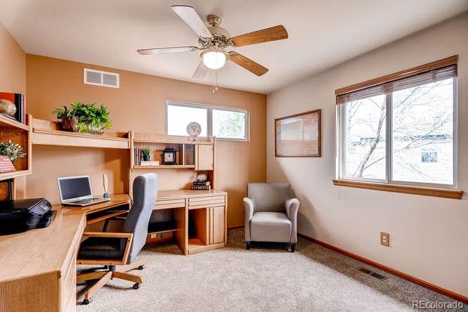 9865 Glenstone Trail Highlands Ranch, CO 80130 - Photo 17 of 28