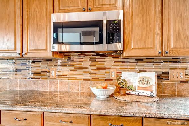 9865 Glenstone Trail Highlands Ranch, CO 80130 - Photo 8 of 28