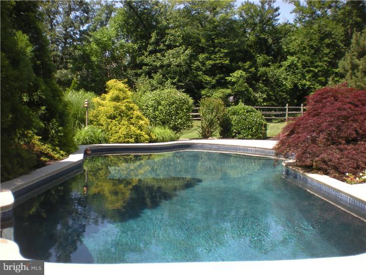 7 Street Road Newtown Square, PA 19073 - Photo 21 of 25 Gallery Image 21