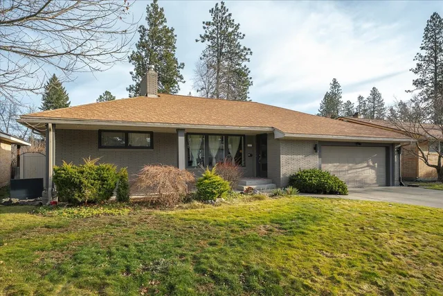 $774,900 | 3325 South Bernard Street, Spokane, WA 99203