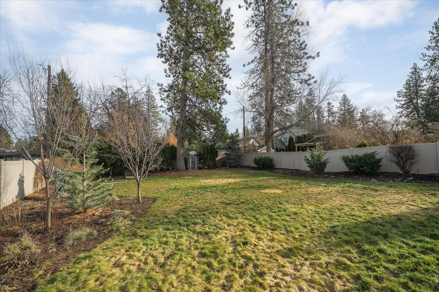 3325 South Bernard Street Spokane, WA 99203 - Photo 38 of 47