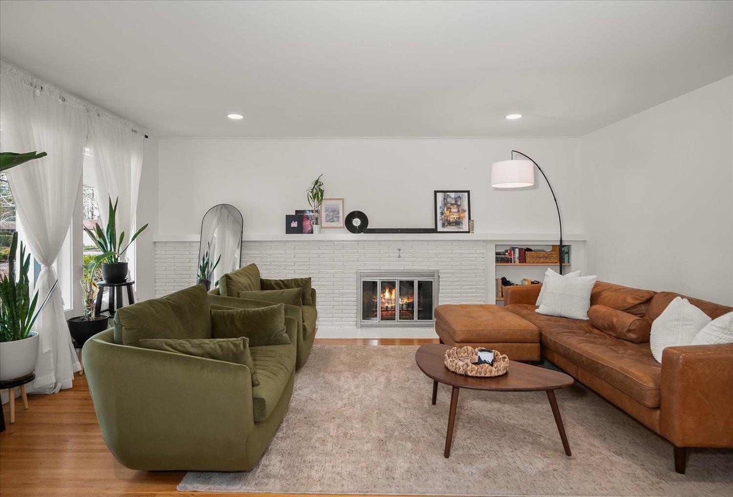 3325 South Bernard Street Spokane, WA 99203 - Photo 4 of 47