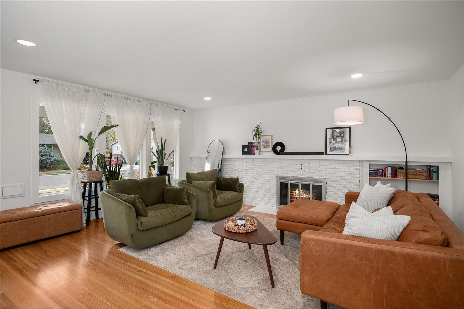 3325 South Bernard Street Spokane, WA 99203 - Photo 5 of 47