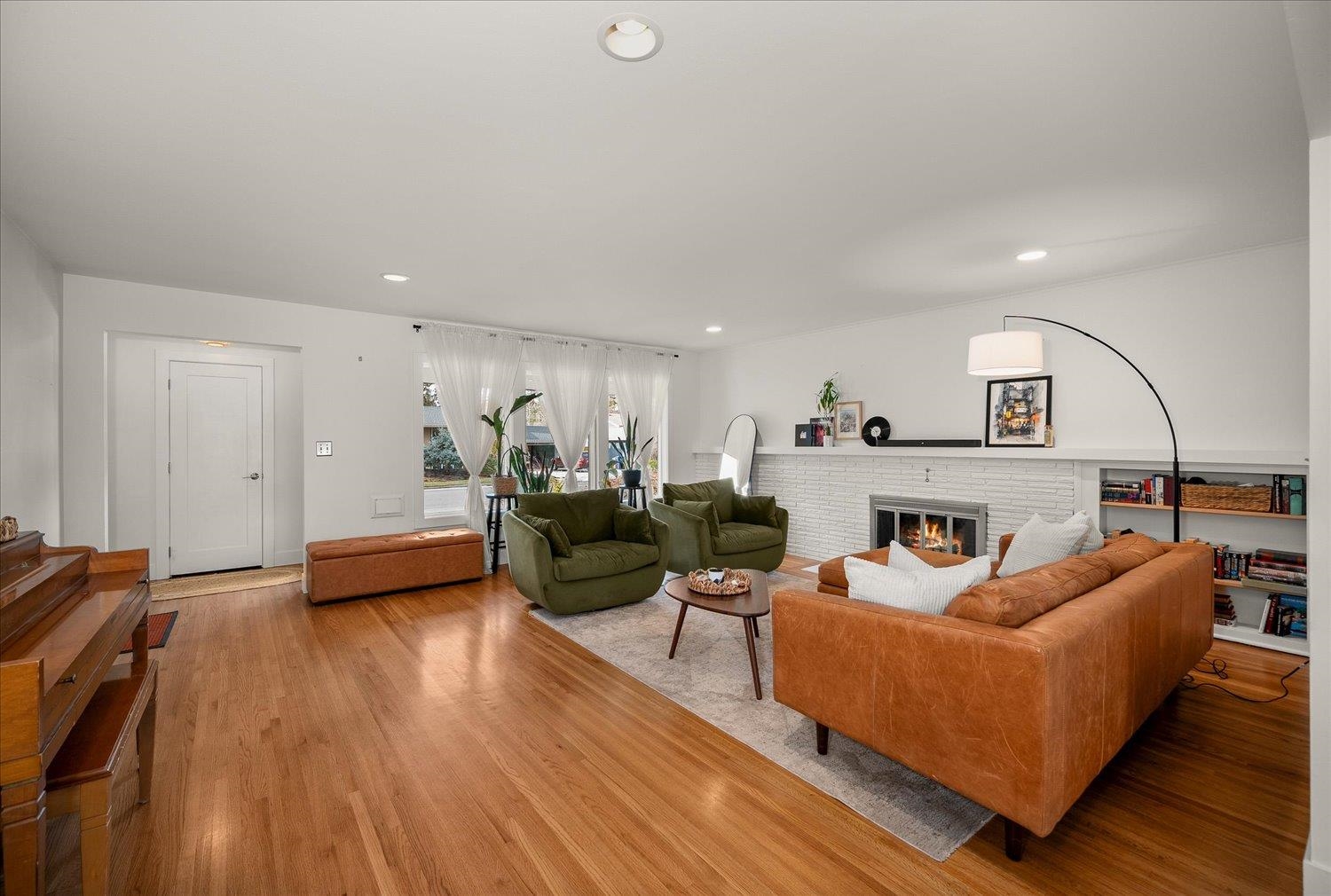 3325 South Bernard Street Spokane, WA 99203 - Photo 6 of 47