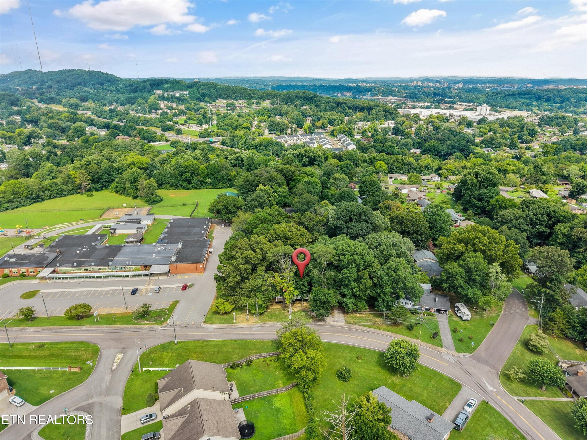 3604 Sisk Road Northwest Knoxville, TN 37921 - Photo 37 of 40 Gallery Image 37
