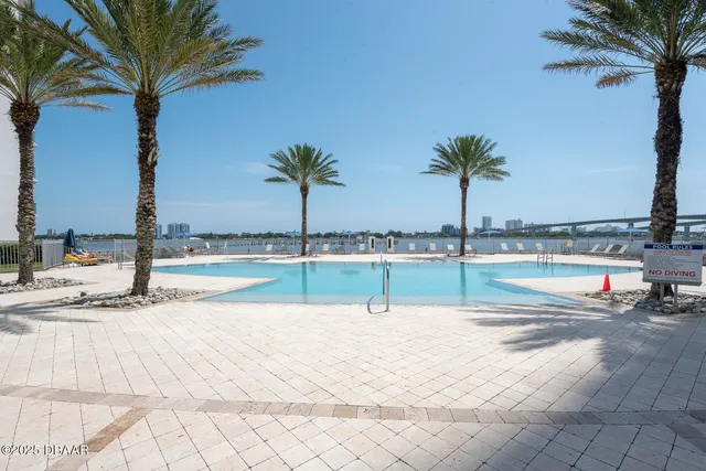 $2,800 | 231 Riverside Drive, Unit 25031, Holly Hill, FL 32117