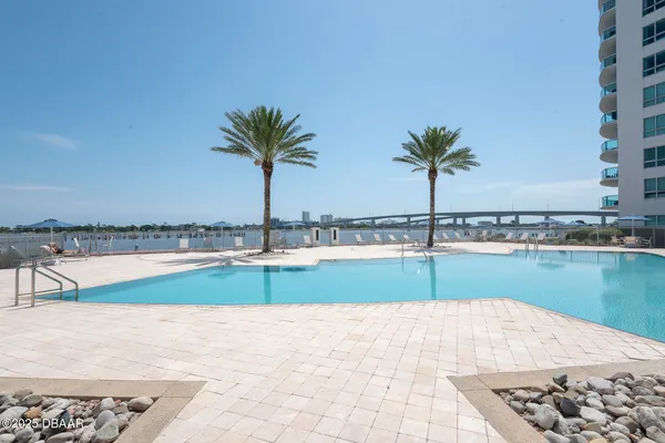 $2,800 | 231 Riverside Drive, Unit 25031, Holly Hill, FL 32117