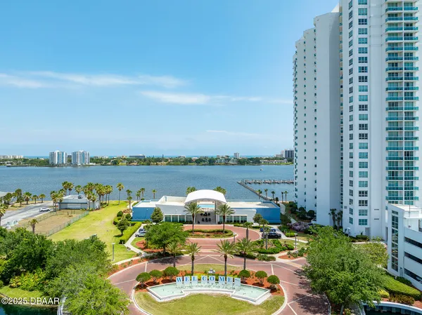 $2,800 | 231 Riverside Drive, Unit 25031, Holly Hill, FL 32117