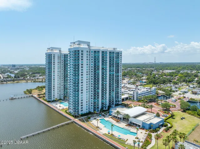 $2,800 | 231 Riverside Drive, Unit 25031, Holly Hill, FL 32117