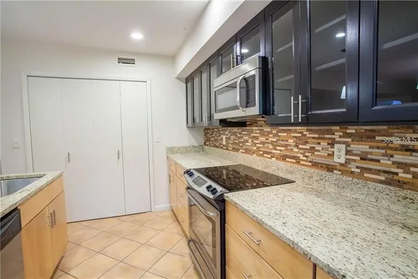 $2,500 | 252 Balfour Drive, Winter Park, FL 32792