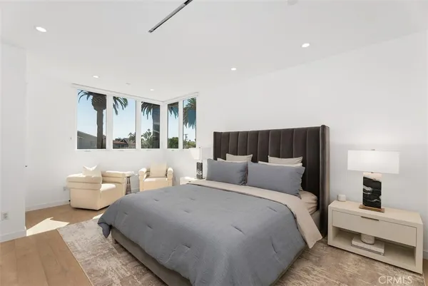 $13,000 | 619 Marguerite Avenue, Corona del Mar, CA 92625