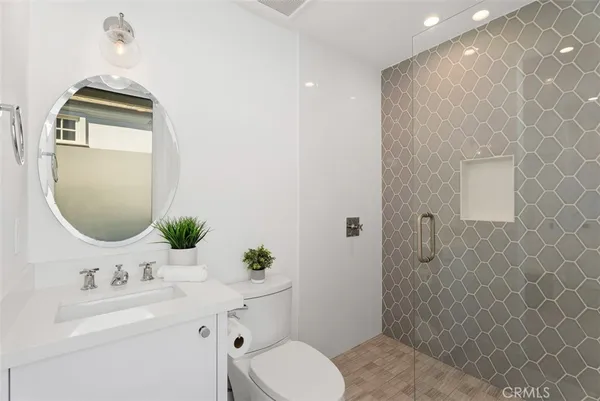 $13,000 | 619 Marguerite Avenue, Corona del Mar, CA 92625