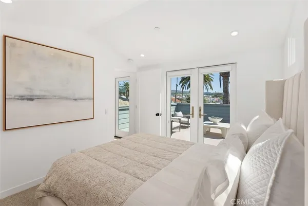 $13,000 | 619 Marguerite Avenue, Corona del Mar, CA 92625