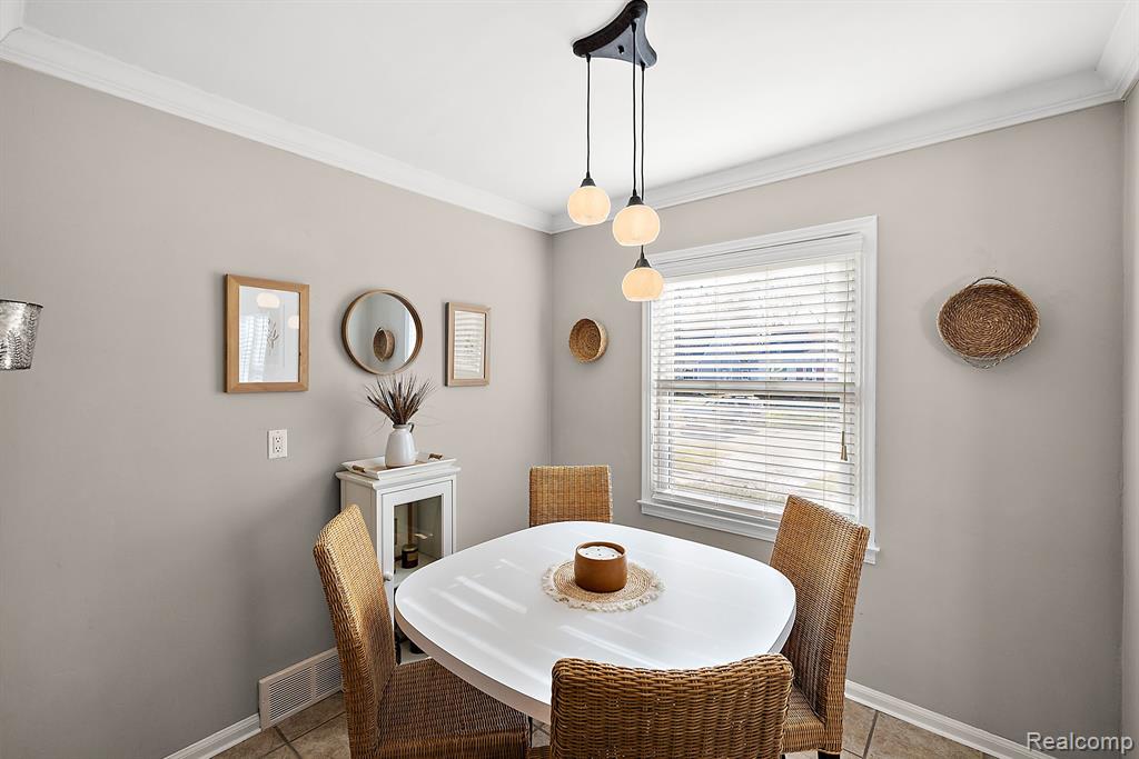 3328 Chester Road Royal Oak, MI 48073 - Photo 19 of 42