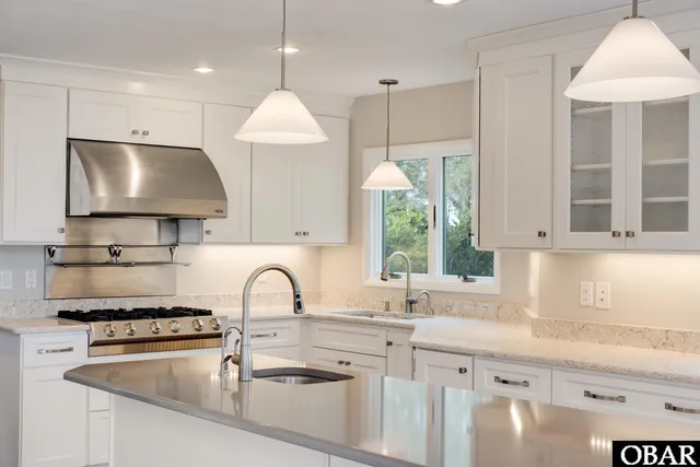 $1,250,000 | 6049 Martins Point Road, Kitty Hawk, NC 27949