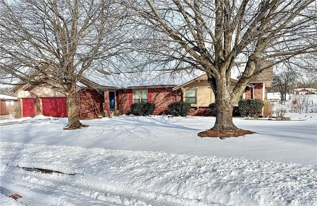 $275,000 | 3040 Regency Drive, Independence, KS 67301
