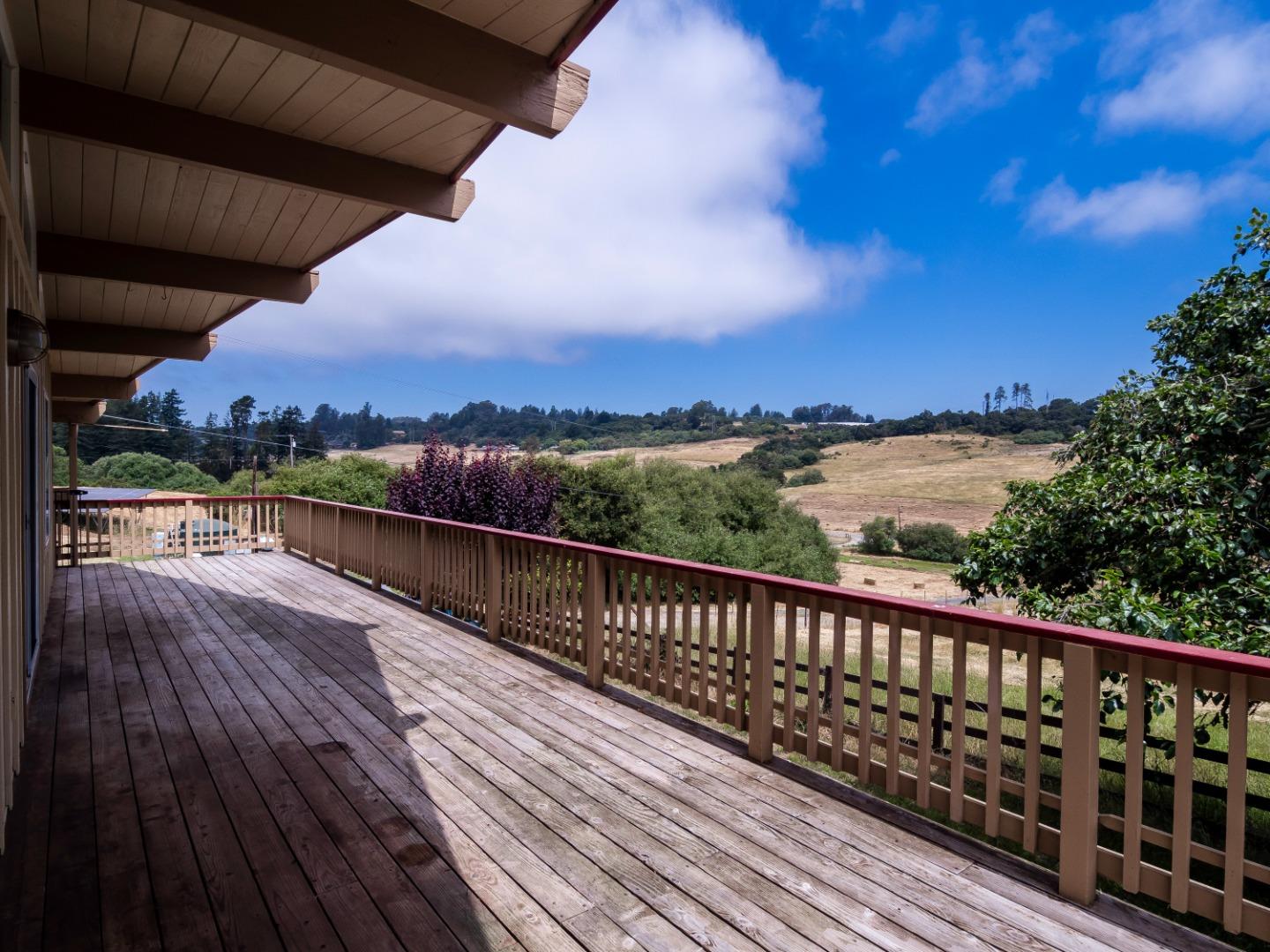 505 Larkin Valley Road Watsonville, CA 95076 - Photo 27 of 66 Gallery Image 27
