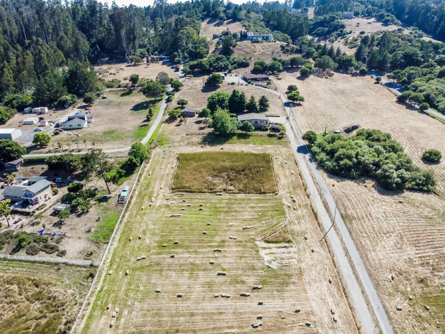 505 Larkin Valley Road Watsonville, CA 95076 - Photo 10 of 66 Gallery Image 10