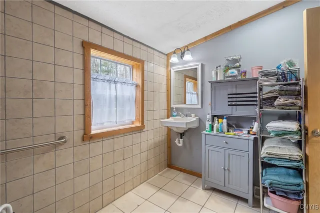 $280,000 | 166 Highway 48, Granby, NY 13135