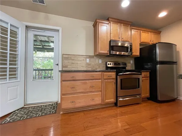 $340,000 | 18 Mary Lane Northeast, White, GA 30184