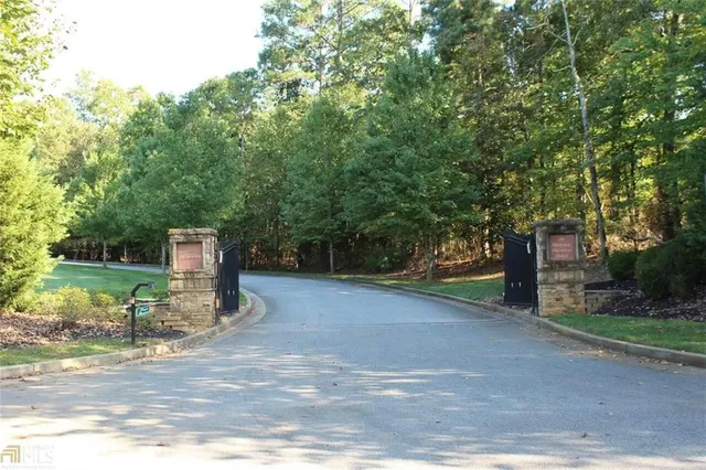 $343,000 | 18 Mary Lane Northeast, White, GA 30184
