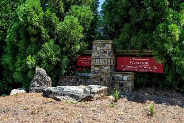 $340,000 | 18 Mary Lane Northeast, White, GA 30184