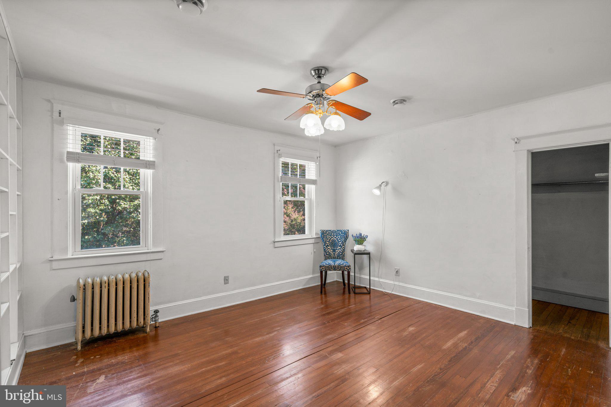 6 Ridge Road Catonsville, MD 21228 - Photo 27 of 44 Bedroom 1, Hardwood Floors