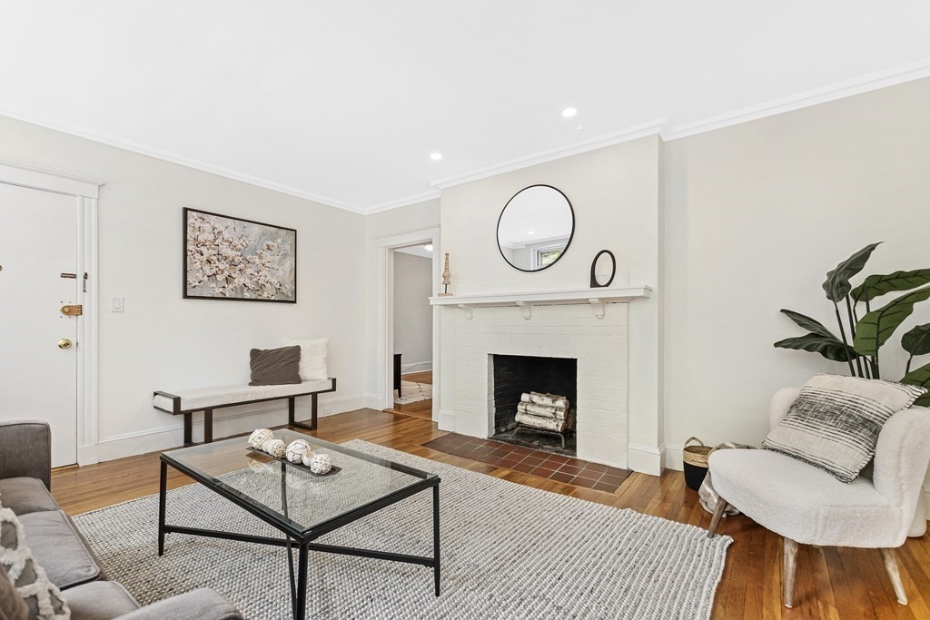 116 University Road, Unit 2 Brookline, MA 02445 - Photo 5 of 36 Gallery Image 5