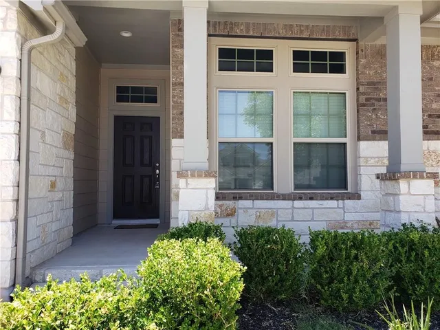 $1,900 | 533 Peregrine Way, Leander, TX 78641