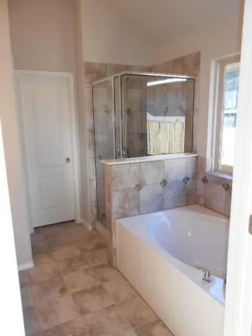 $1,900 | 533 Peregrine Way, Leander, TX 78641