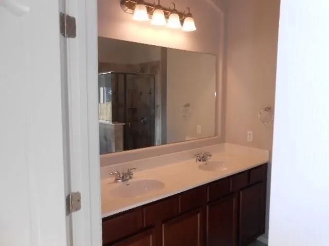 $1,900 | 533 Peregrine Way, Leander, TX 78641