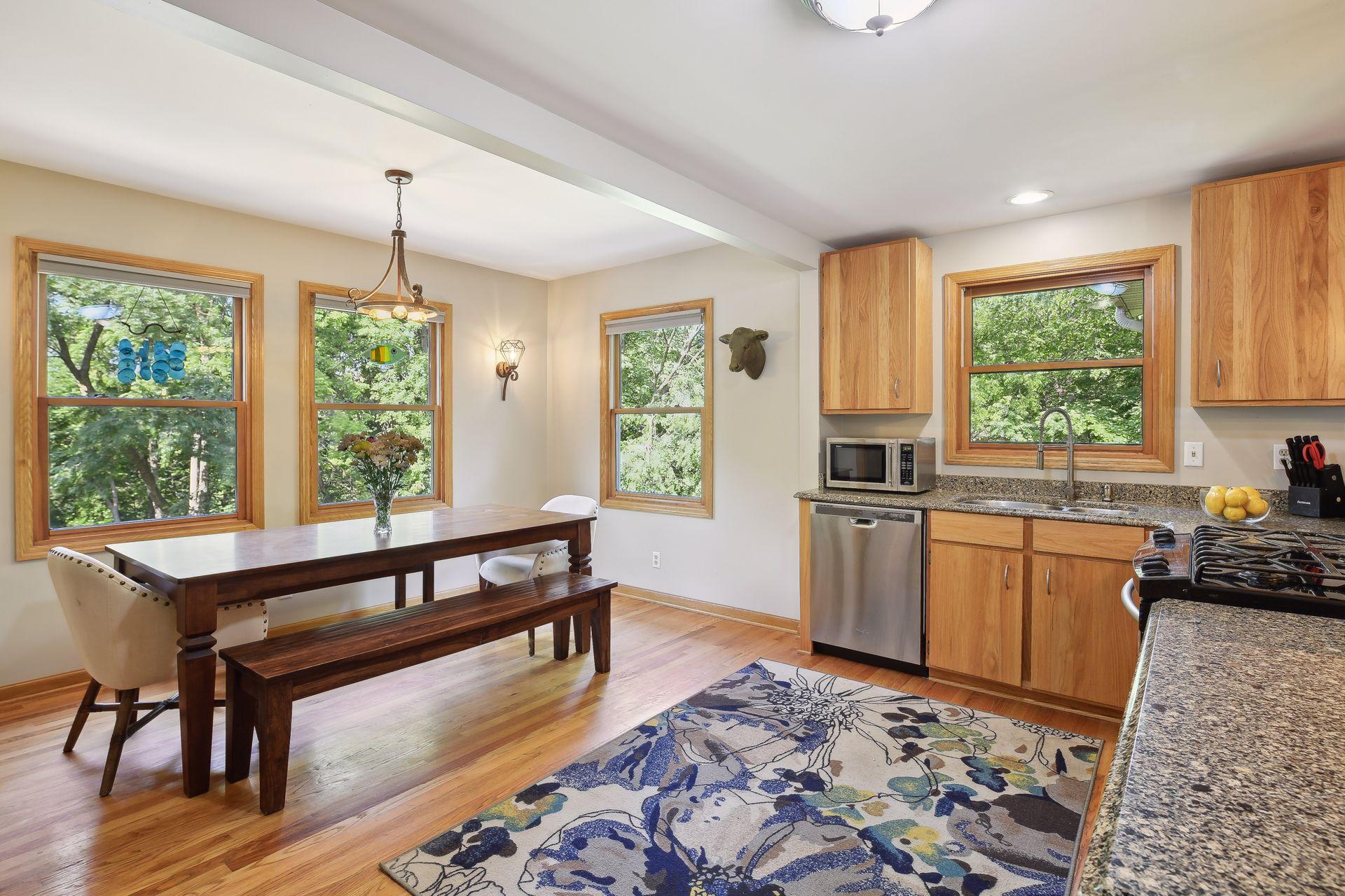 614 Glencoe Road Excelsior, MN 55331 - Photo 12 of 53