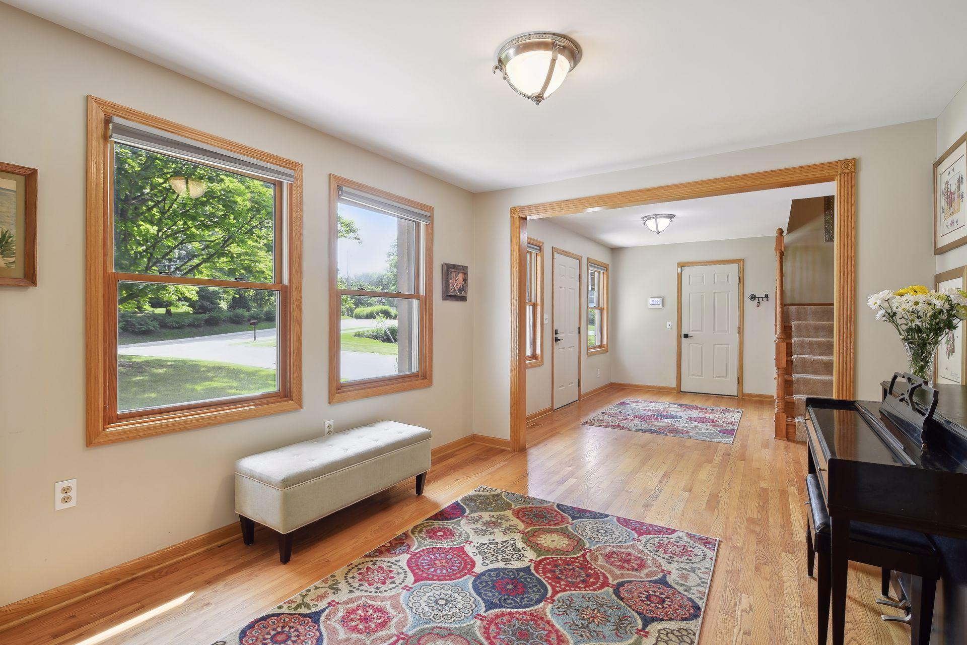 614 Glencoe Road Excelsior, MN 55331 - Photo 6 of 53