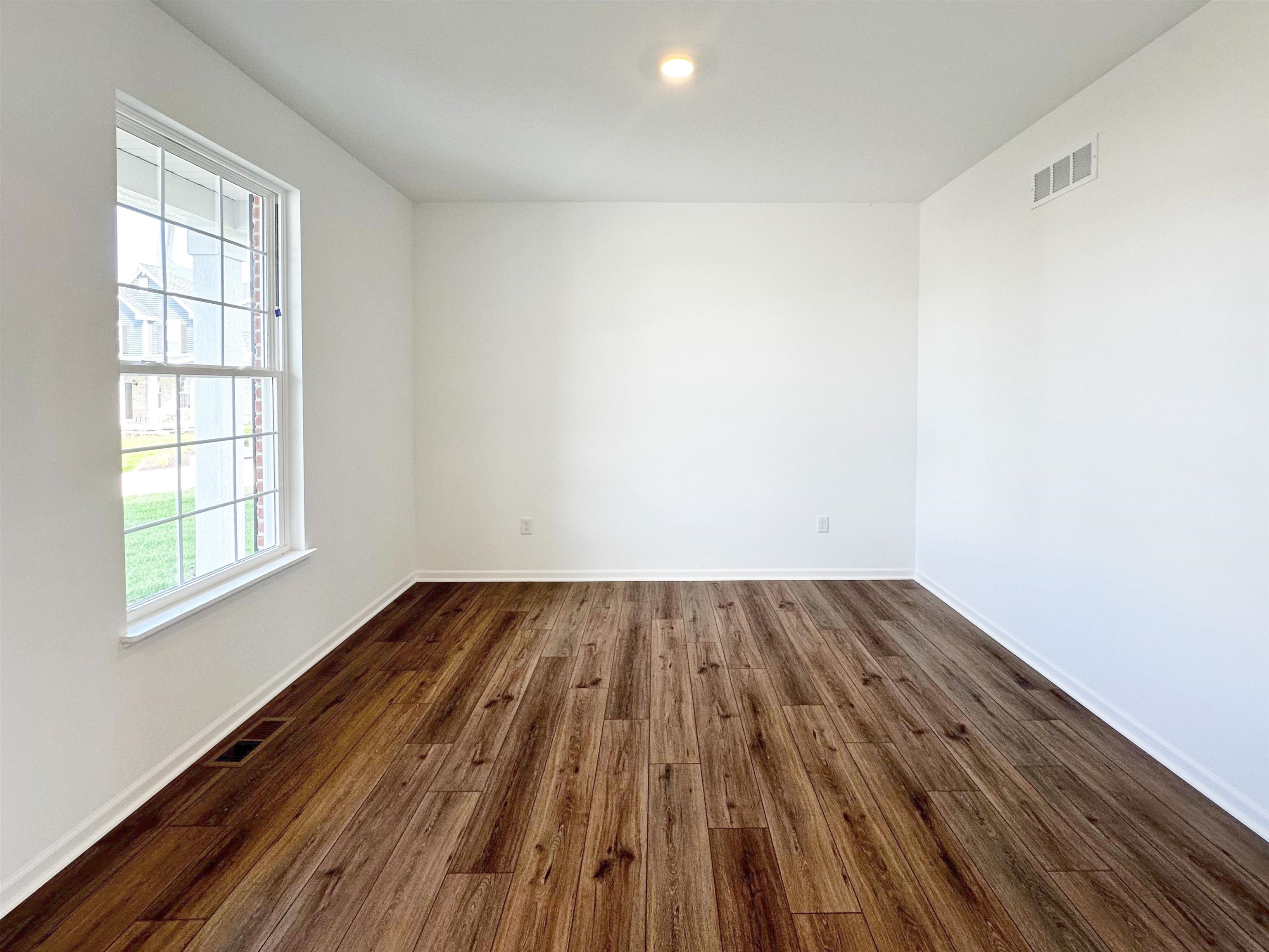 106 O'brien, Unit 16 Columbus, WI 53925 - Photo 5 of 29